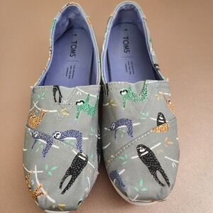 Toms Sloth Grey Slip On Shoes 7